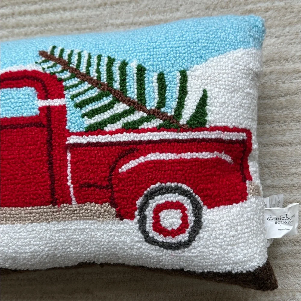 NWOT CHRISTMAS TRUCK TREE PILLOW ST NICHOLAS SQUARE SIMILAR TO GLUCKSTEIN HOME